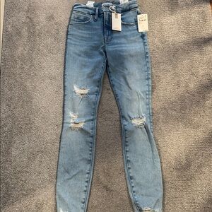 GOOD LEGS CHEWED HEM Good American